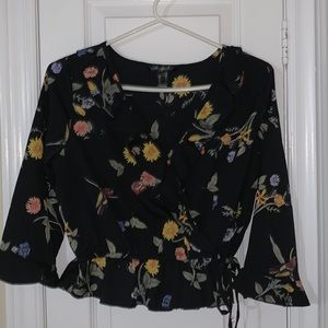 Floral cropped top